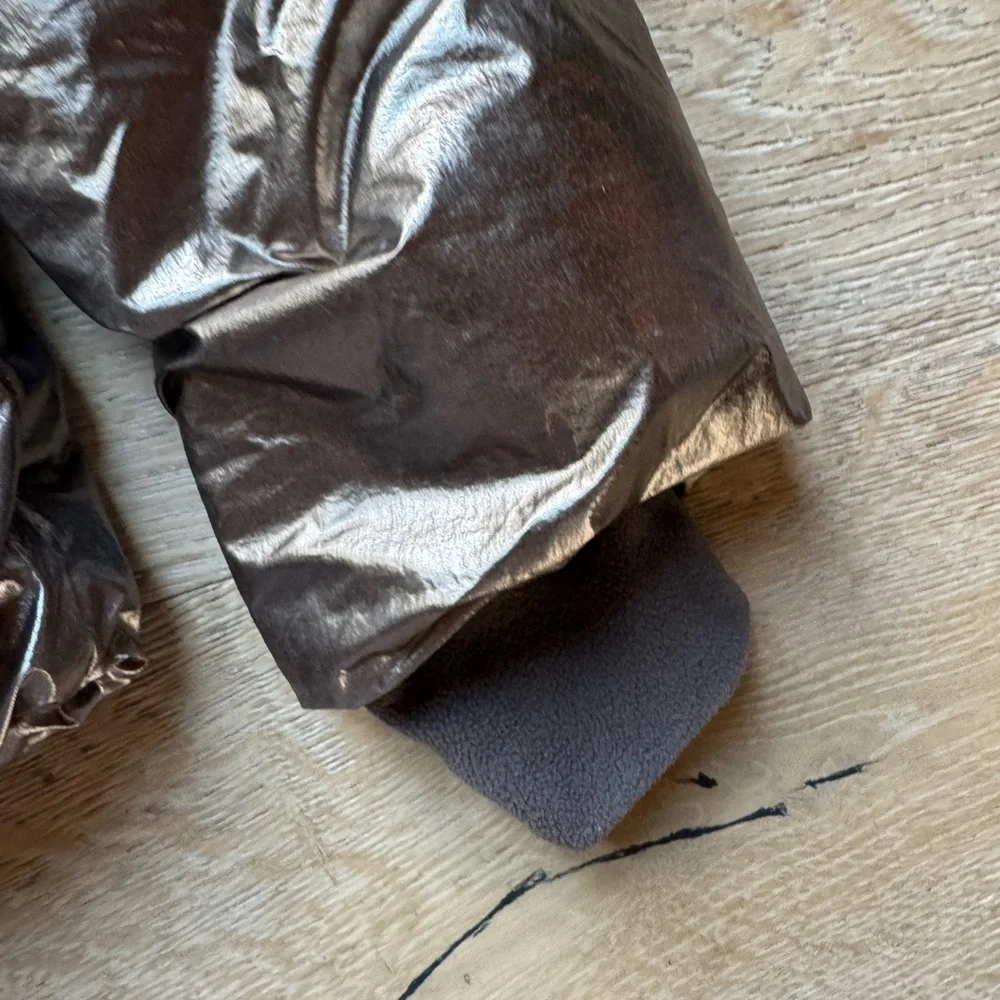 GAP worn only